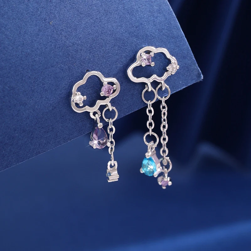 Holle wolk kwast stud oorbellen voor dames. Lichtgewicht en stijlvol, perfect voor dagelijks gebruik of speciale gelegenheden. Voeg elegantie toe!