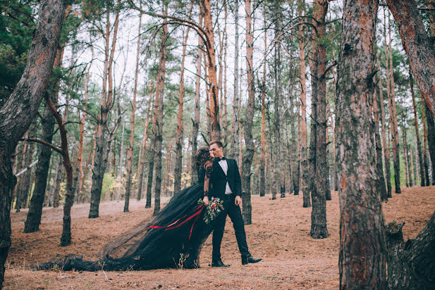 Wedding photographer Aleksey Kryuchkov (ak13). Photo of 26 October 2015