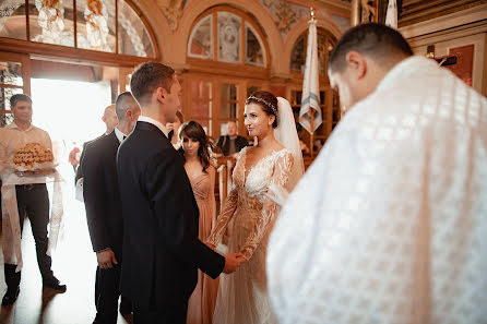 Fotógrafo de casamento Yuliya Tolkunova (tolkk). Foto de 14 de janeiro 2020