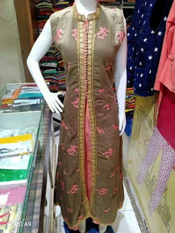 Mahalaxmi Boutique photo 