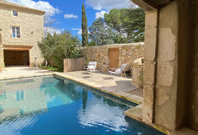 Property with pool and garden 5