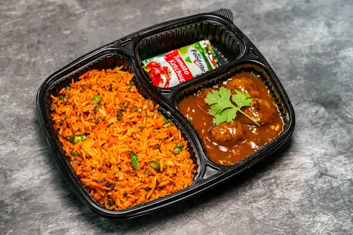 Schezwan Rice + Manchurian