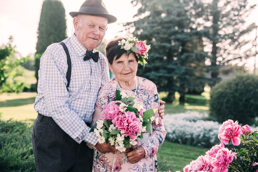 Fotógrafo de casamento Olya Yacyno (pesenko). Foto de 5 de junho 2018