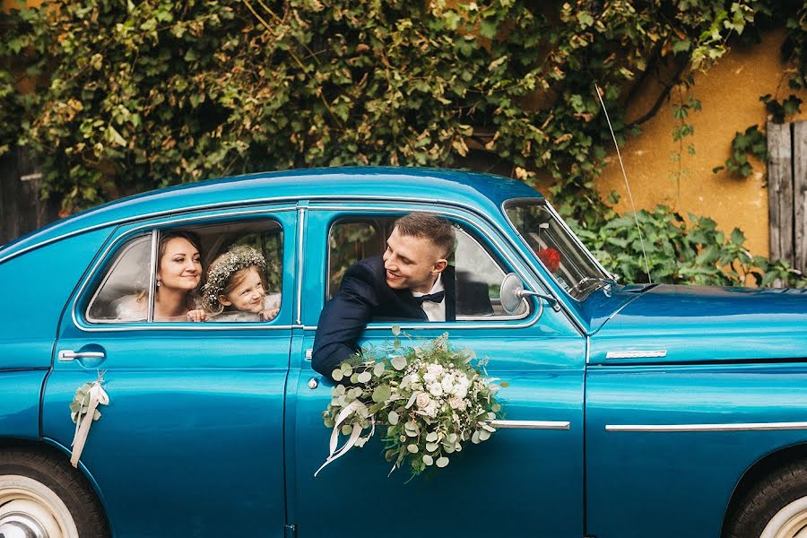 Fotografo di matrimoni Klaudia Rataj-Sopyłło (romantycznesluy). Foto del 25 febbraio 2020