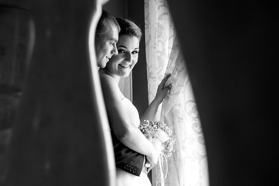 Wedding photographer Ekaterina Fomina (katflash). Photo of 6 October 2015