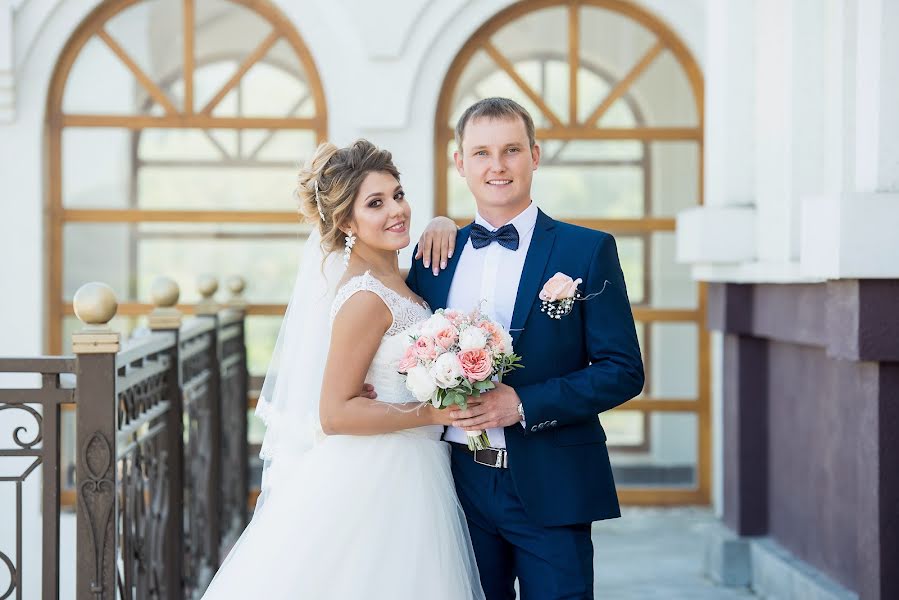 Wedding photographer Nina Krasnologvinova (ninakras). Photo of 19 November 2018