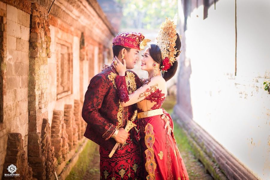 Pulmafotograaf Suyana Putra (thebalistory). Foto tehtud 21 juuni 2020