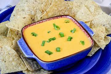 Sriracha Queso Dip