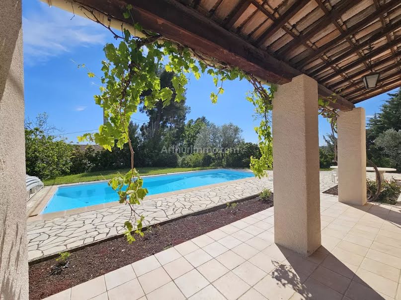 Vente villa 8 pièces 190 m² à Draguignan (83300), 541 000 €