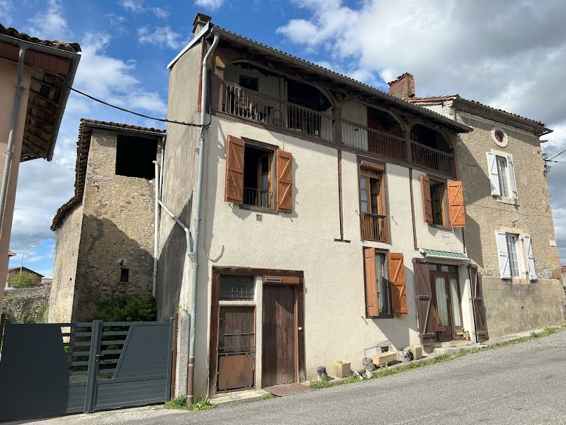 Vente maison 4 pièces 100 m² à Saint-Gaudens (31800), 50 000 €