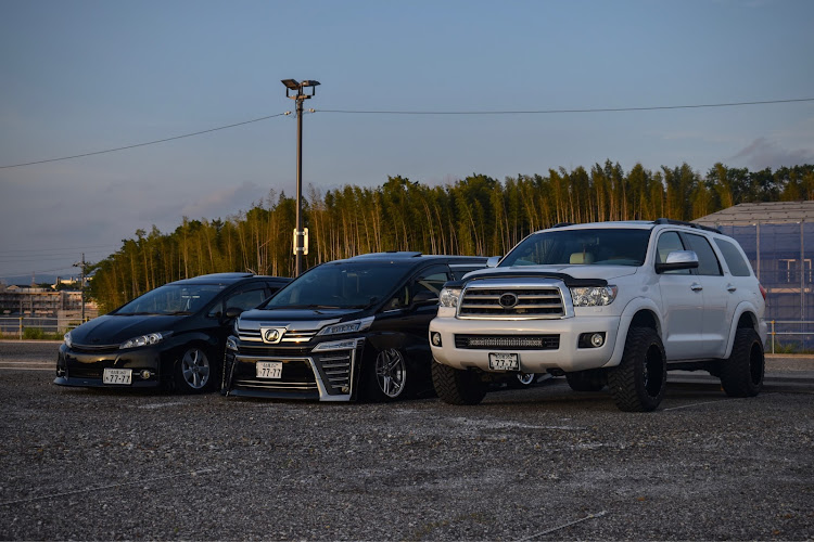 ヴェルファイアのセコイア・ウィッシュ・カメ活・コラボ・オールジャンルに関するカスタム事例の投稿画像4枚目