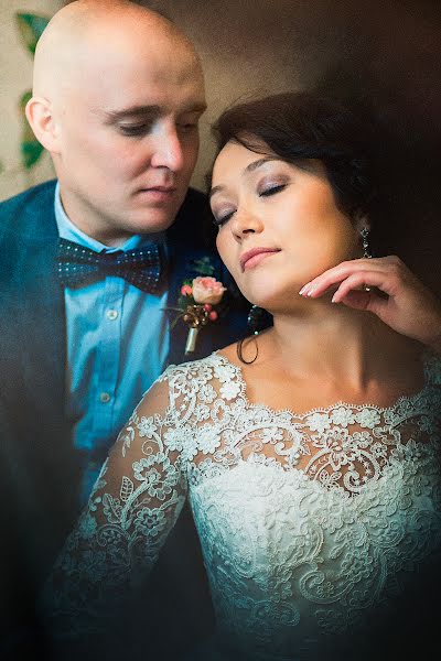 Fotógrafo de casamento Vadim Belov (alloof). Foto de 19 de novembro 2016