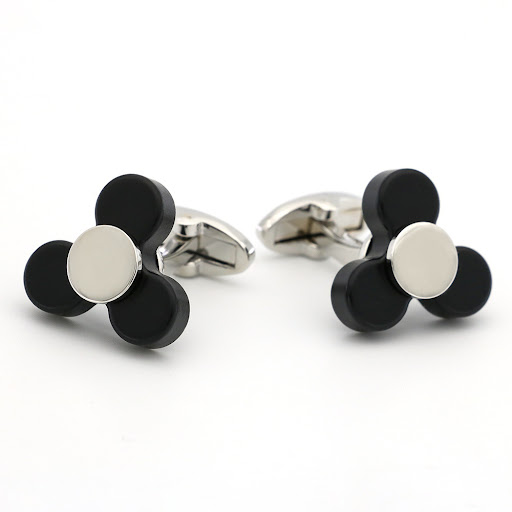 Title 4, Creative Clover Petals Fingertip Spinning Cuffl...