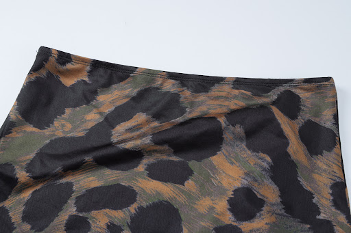 Title 12, Irregular deep V sexy animal print skirt and ba...
