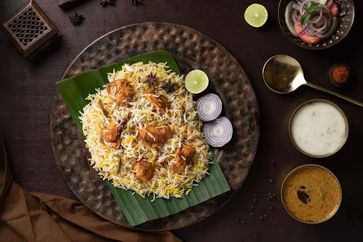 Chicken Dum Hyderabadi Boneless Biryani Bowl (Serves 1)