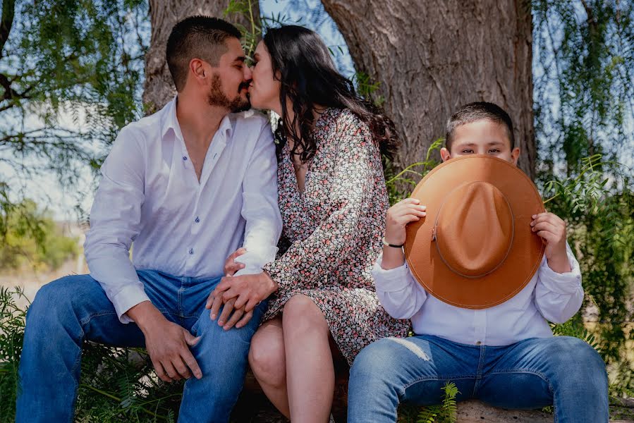 Fotógrafo de casamento Hugo Olivares (hugoolivaresfoto). Foto de 16 de junho 2022