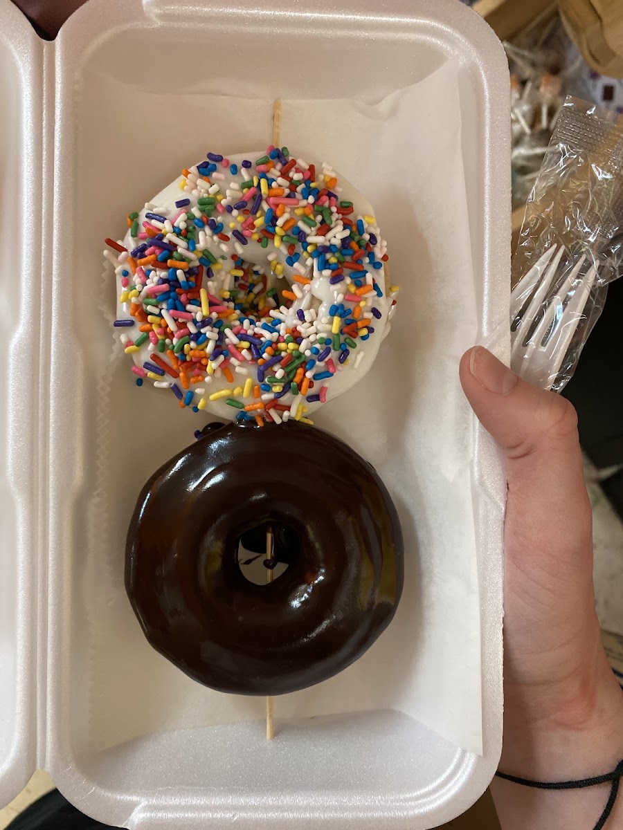 Gluten-Free at Donutz On a Stick & Ice Cream