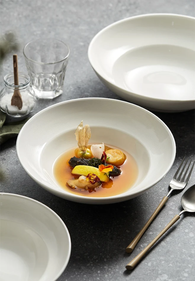 Bol à soupe en céramique Deep Soup, grand format pour nouilles, idéal pour la maison, parfait pour des soupes généreuses.
