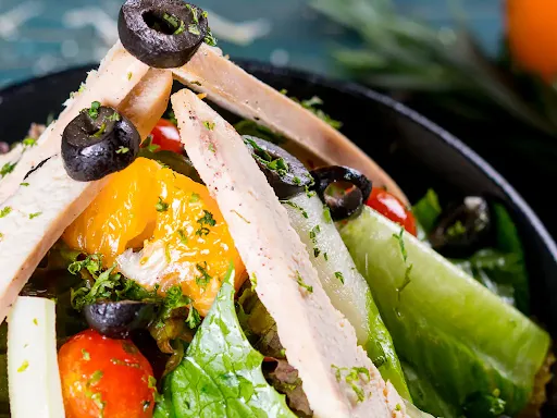 Chicken Classic Greek Salad