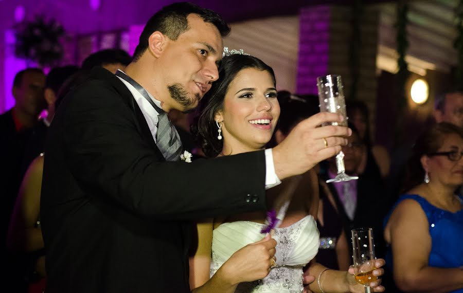 Fotógrafo de bodas Axel Acosta (axelfotografiav). Foto del 23 de septiembre 2016