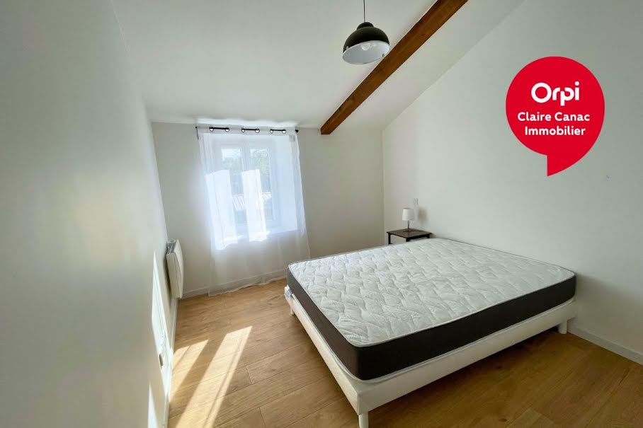 Location meublée appartement 3 pièces 45 m² à Sémalens (81570), 570 €