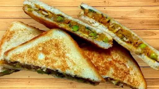 Veg Grilled Sandwich