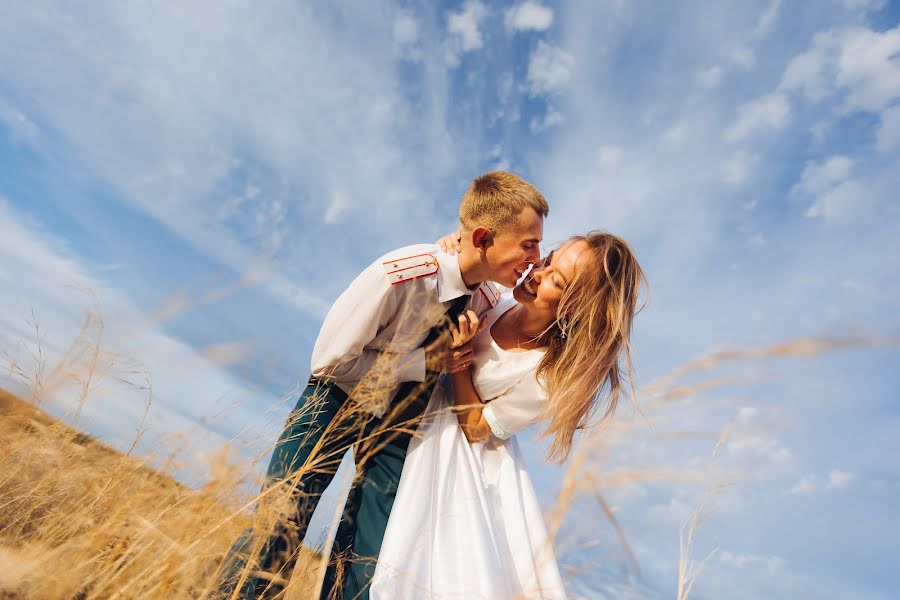 Wedding photographer Dmitriy Petryakov (dmitrypetryakov). Photo of 23 February 2022