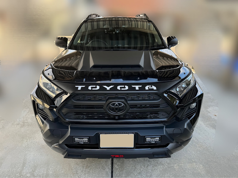 トヨタ RAV4 アドベンチャー フロントグリル TRD ガンメタ 4灯