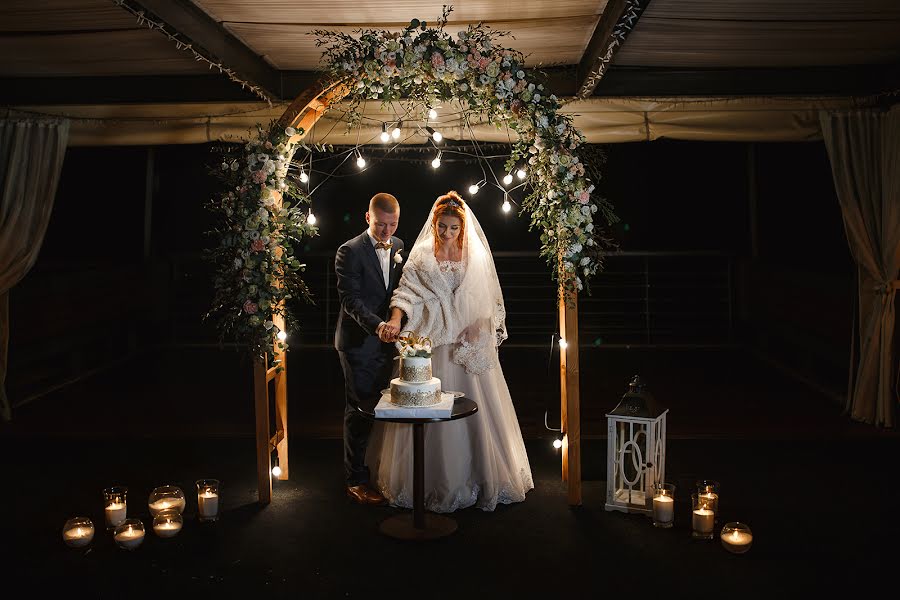 Fotografo di matrimoni Veronika Yarinina (ronika). Foto del 12 novembre 2017