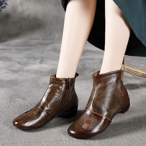 Title 7, Soft leather Martin boots with soft sole, singl...