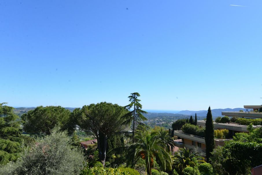 Vente appartement 3 pièces 69 m² à Grasse (06130), 266 000 €