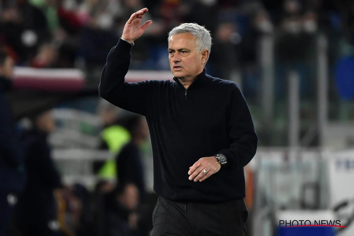 José Mourinho suspendu suite à son geste à l'encontre de l'arbitre Luca Pairetto ?