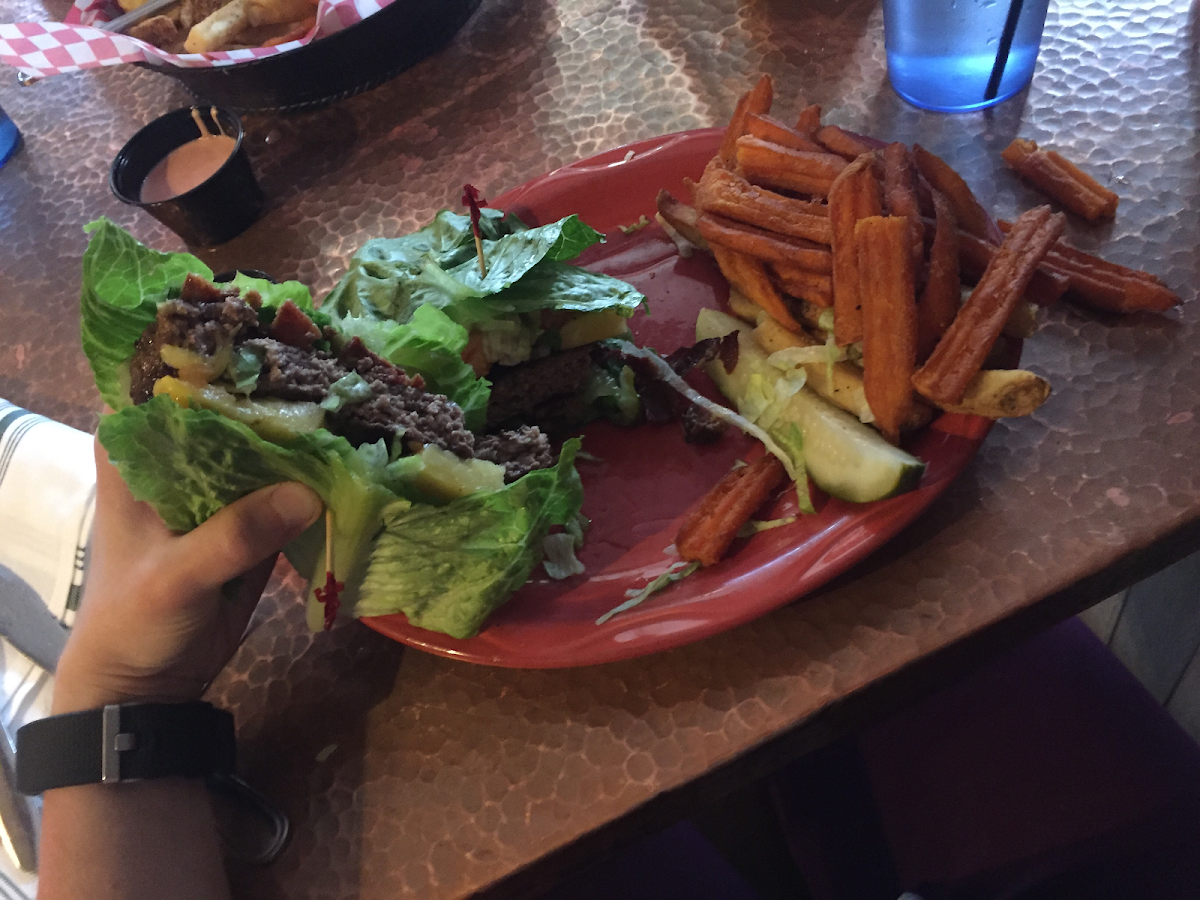 Lettuce wrapped Maui Burger with dedicated fryer gluten free Sweet and regular fries!!