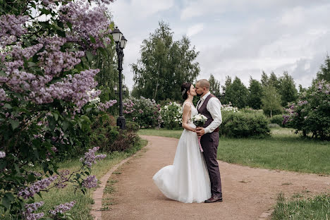 Wedding photographer Ekaterina Chernyshova (katphoto). Photo of 25 June 2022