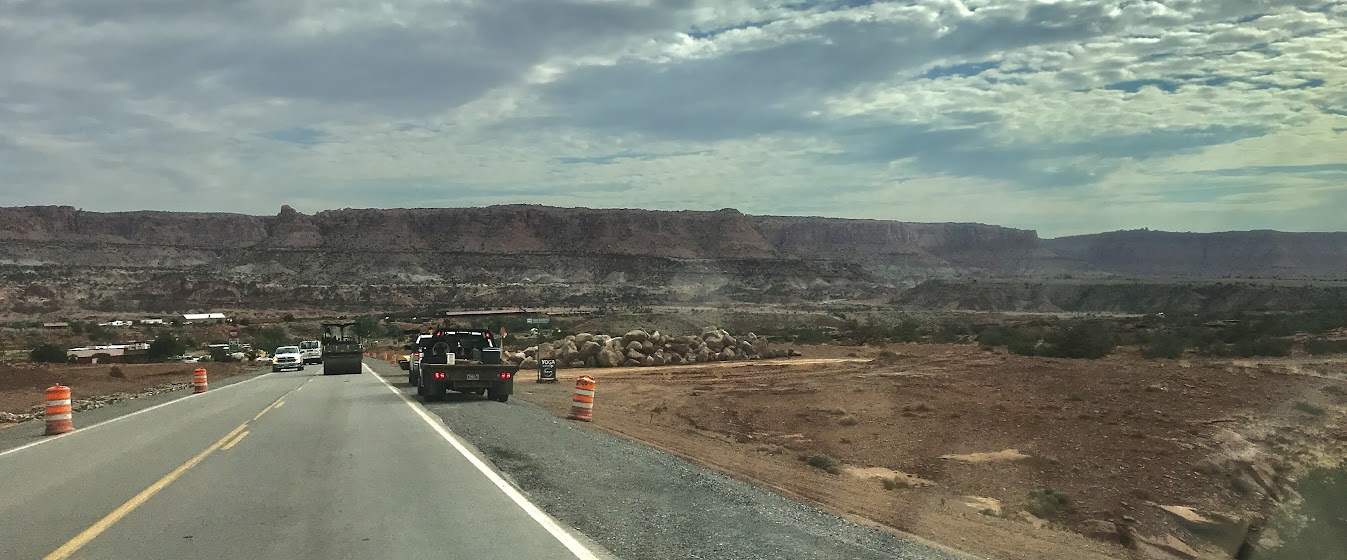 Sulphur Creek Road Entrance