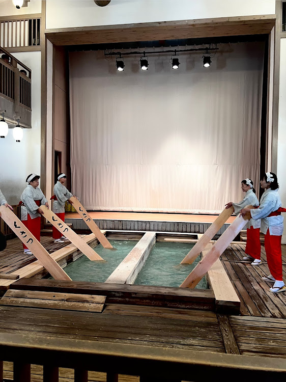 ハイエースバンの志賀高原・草津温泉・湯畑ライトアップ・敬老の日・群馬県に関するカスタム事例の投稿画像12枚目