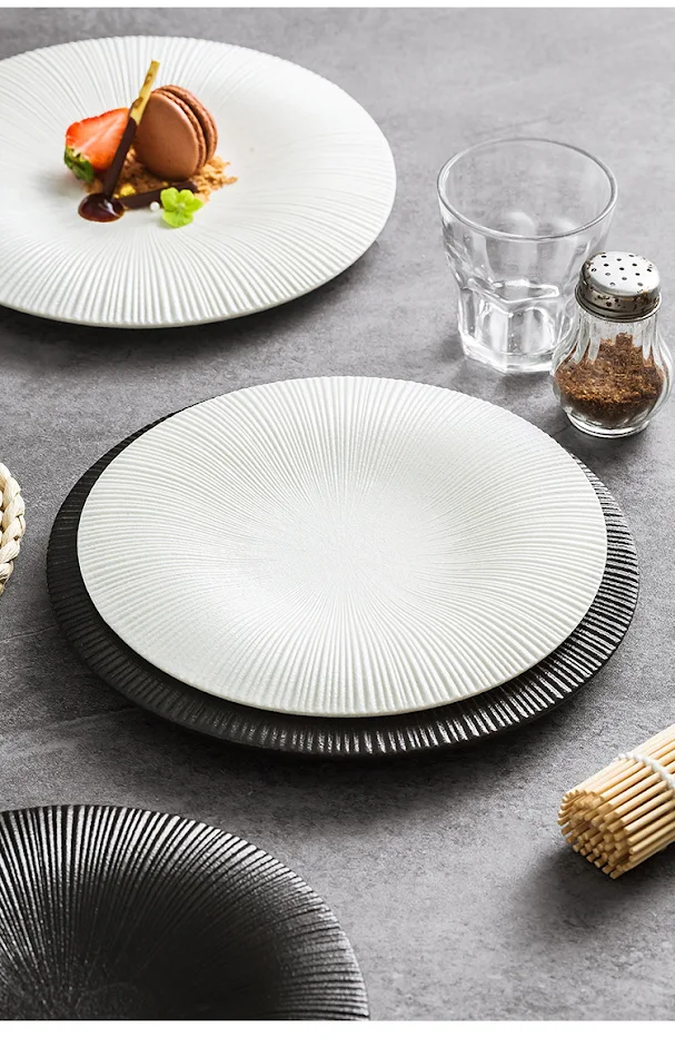 Assiette plate créative en porcelaine pour aliments occidentaux, assiette peu profonde, disque exquis pour dîner et repas.