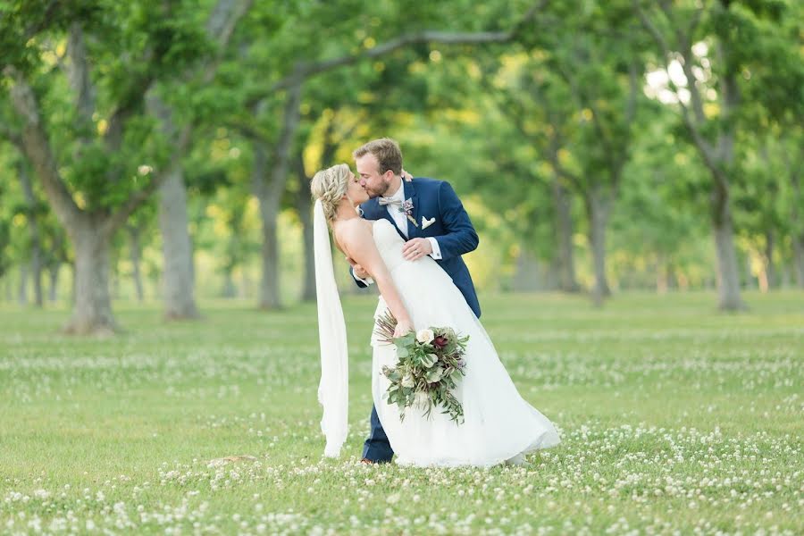 Svadobný fotograf Elizabeth Gelineau (elizabethgelinea). Fotografia publikovaná 8. septembra 2019