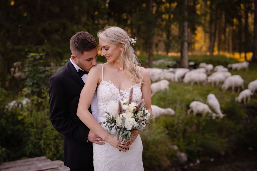 Fotografo di matrimoni Barbara Rompska (rompskafotografi). Foto del 24 settembre 2023