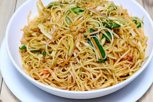 Veg Chilli Garlic Noodles