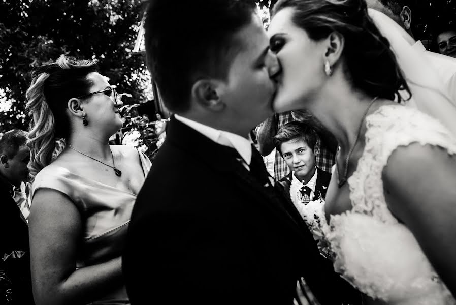 Düğün fotoğrafçısı Marius Ilincaru (ilincaru). 15 Ocak 2016 fotoları