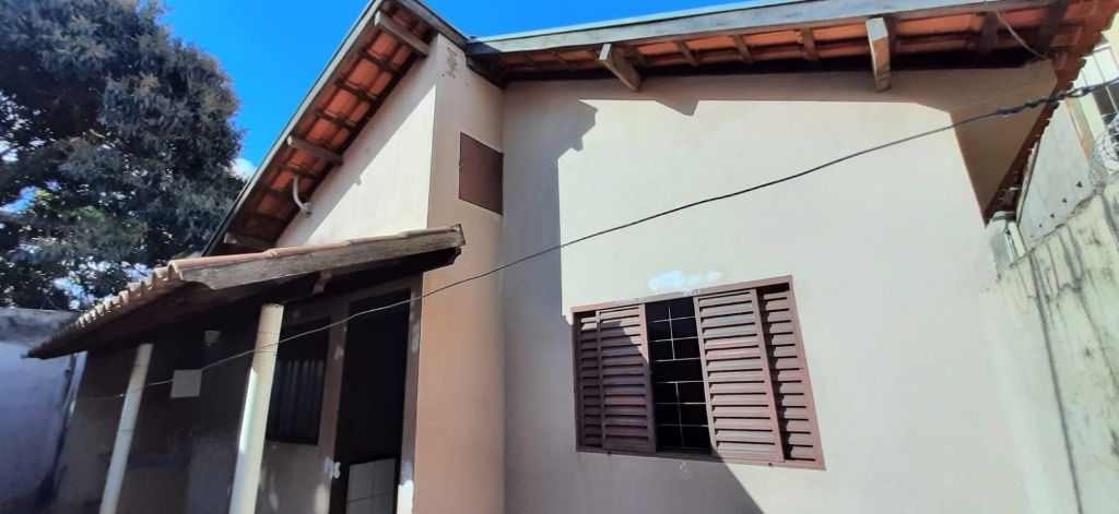 Casa à venda, 211 m² por R$ 350.000,00 - Leblon - Uberaba/MG