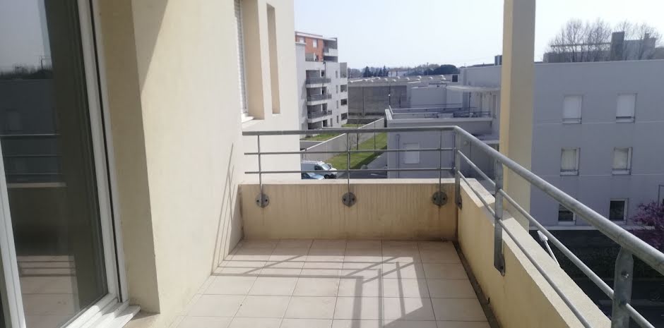 Location  appartement 2 pièces 40.6 m² à Avignon (84000), 555 €