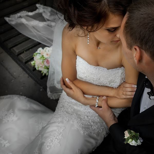 Wedding photographer Olya Shlemenkova (missolka). Photo of 28 September 2015