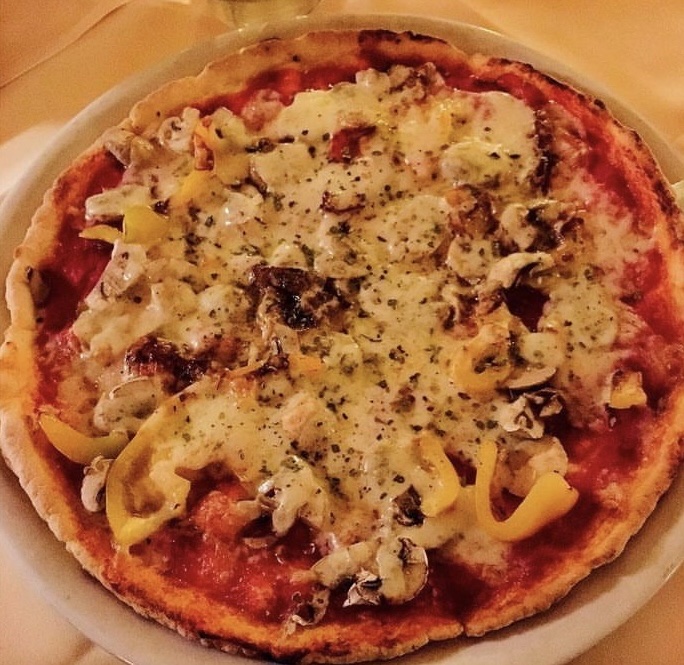 Gluten-Free Pizza at Pöstli