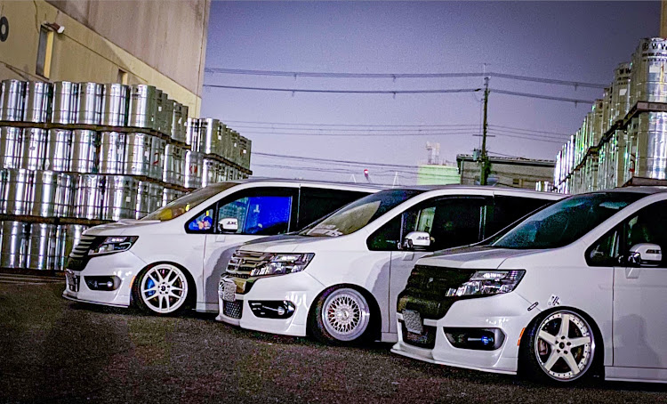 ステップワゴンスパーダのSTEP CREW SQUAD・突発プチコラボ・ドラム缶埠頭・9月も宜しくお願いします🙇🏻‍♂️に関するカスタム事例の投稿画像4枚目