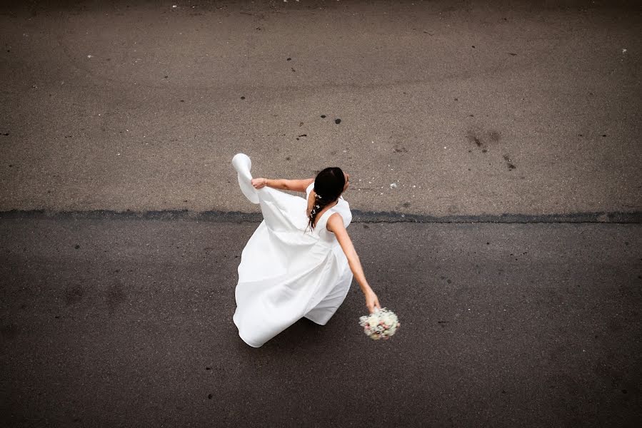 Photographe de mariage Roberto Abril Olid (robertoabrilol). Photo du 11 novembre 2016