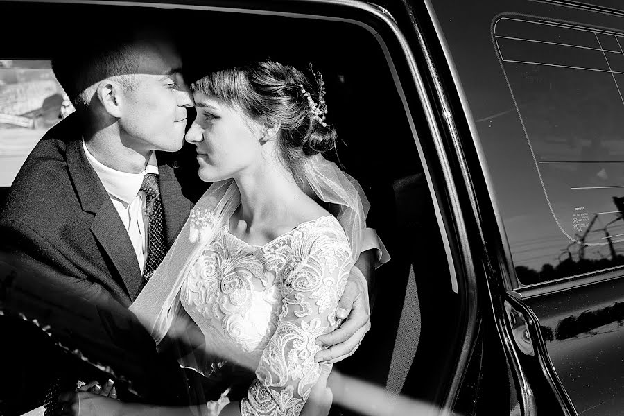 Fotografo di matrimoni Dronov Maksim (dronoff). Foto del 30 settembre 2018