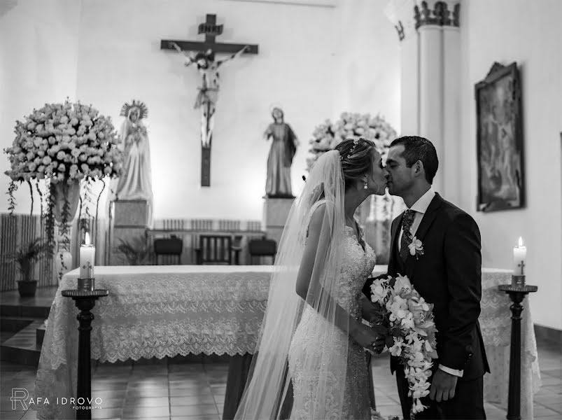 Fotógrafo de casamento Rafa Idrovo Espinoza (rafaidrovofoto). Foto de 2 de junho 2020