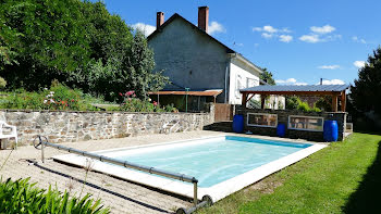 maison à La Croisille-sur-Briance (87)